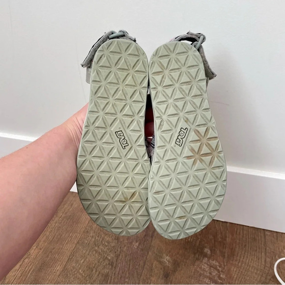 Teva  The Original Sandal Grey Geometric - Picture 6 of 7